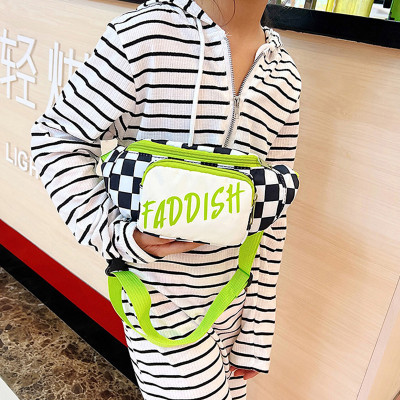 Túi đeo chéo cho bé phong cách dễ thương  - BEE GEE DCTE1052