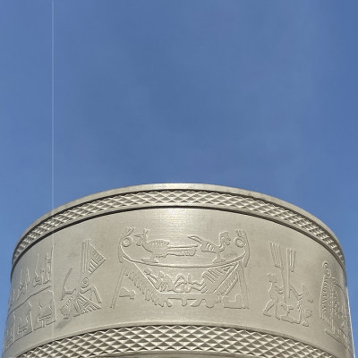 Chậu cây xi măng bậc thang hoạ tiết Trống Đồng Đông Sơn, ngang 18.4cm cao 8,5 cm, Chậu cây để bàn cho hoa, cây cảnh, ban công, bonsai