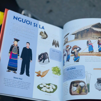 (Bìa cứng) CHUNG MỘT NGÔI NHÀ – ATLAS 54 DÂN TỘC VIỆT NAM – NXB Kim Đồng	