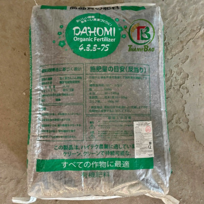 Phân bón hữu cơ Nhật 4-3-3-75 OM Dahomi CCV (25kg) -Sử dụng được cho tất cả loại cây trồng, giải độc hữu cơ, hạ phèn đất