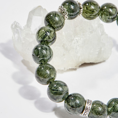 Vòng tay phong thủy đá thạch anh tóc xanh charm hoa hồng 10mm mệnh hỏa , mộc - Ngọc Quý Gemstones