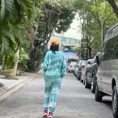 Bộ nỉ Victoria Secret màu xanh loang unisex mềm mịn, thoải mái cho vận động thể thao và phù hợp cả mặc nhà