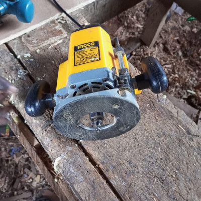 MÁY PHAY GỖ 2200W 12MM INGCO RT22001 - HÀNG CHÍNH HÃNG