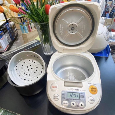 Nồi cơm điện tử Zojirushi NL-AAQ10-CA, dung tích 1L - 650W, sản xuất tại Nhật Bản, bảo hành 3 năm | HÀNG CHÍNH HÃNG