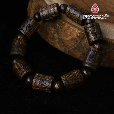 Vòng trầm sánh trụ khắc lục tự minh chú - Ngọc Quý Gemstones
