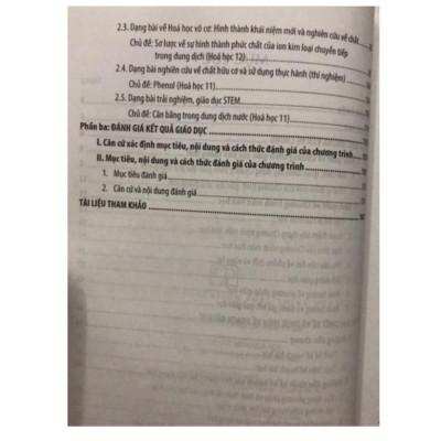 Sách - Hướng dẫn dạy học môn Hoá học theo chương trình giáo dục phổ thông mới