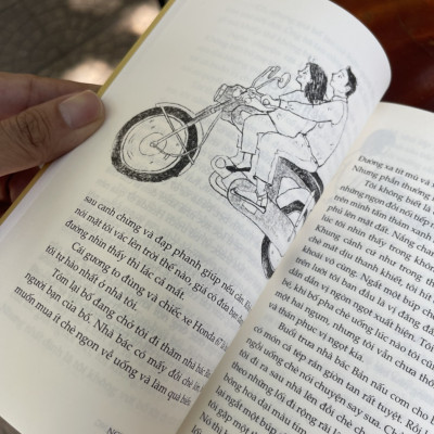 ĐU ĐƯA TRÊN NGỌN CÂY BÀNG