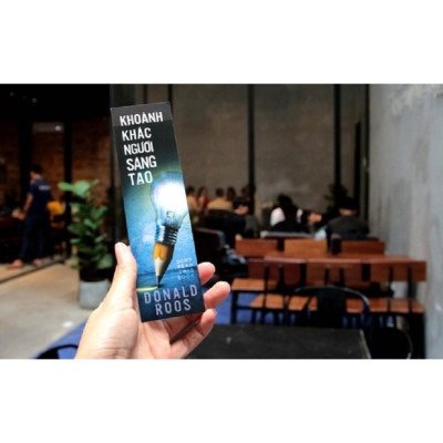 Khoảnh Khắc Người Sáng Tạo - Bản Quyền