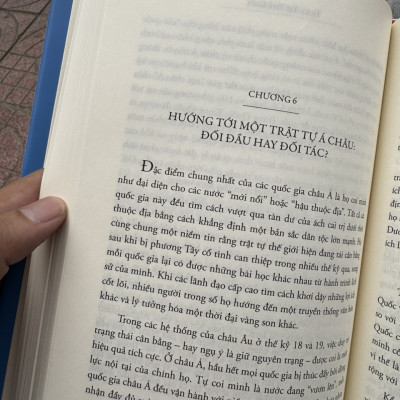 [Bìa cứng, áo ôm] LÃNH ĐẠO: 6 CHIẾN LƯỢC GIA KIỆT XUẤT ĐỊNH HÌNH THẾ GIỚI và TRẬT TỰ THẾ GIỚI – Henry Kissinger – Phạm Thị Ngọc Mai dịch – Omega Plus – NXB Tri Thức.