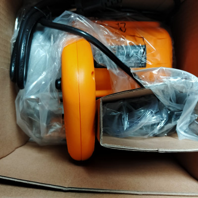 MÁY CẮT ĐÁ/GẠCH 110MM 1400W INGCO MC14008- HÀNG CHÍNH HÃNG