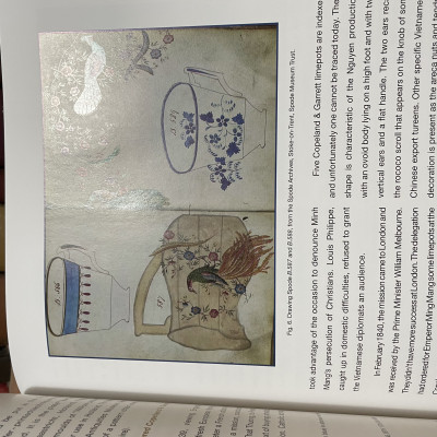 Đồ gốm sứ châu Âu ở Bảo tàng Cổ vật Cung đình Huế (Bìa cứng)