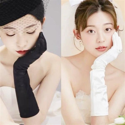 Găng tay phi bóng trắng dài 37cm Giangpkc 8-2022