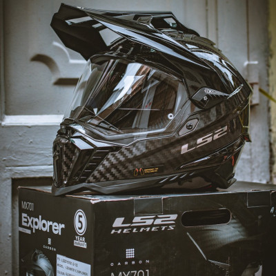 Mũ Cào Cào LS2 MX701 Explorer Carbon
