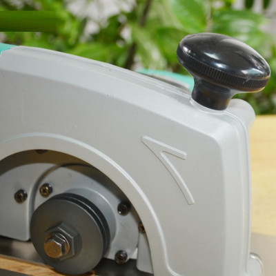 Máy cắt đá 1900W DCA AZR-180 180mm