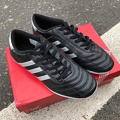 Siêu phủi đôi giày bóng đá thể thao 3 Sọc Đen