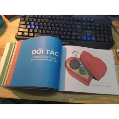 Sách Bánh răng khởi nghiệp FirstNews