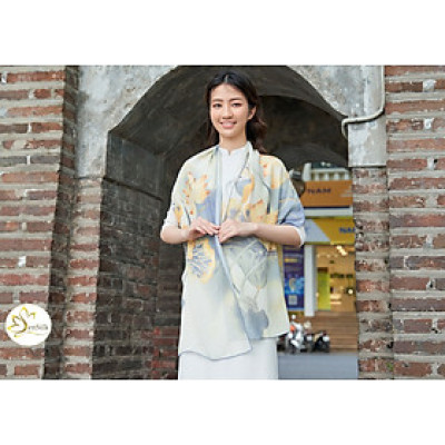 Khăn Lụa in Sen Vàng SenSilk KLDI01 - 100% Mulberry Silk Printed Scarf - Quà Tặng Việt Nam