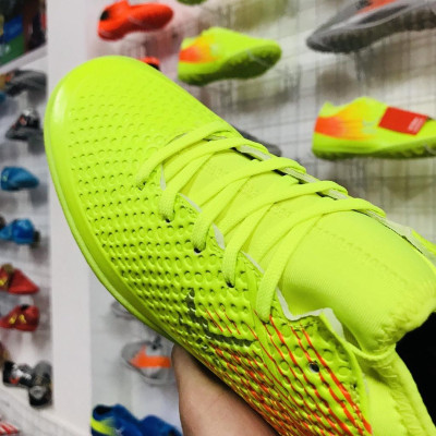 Siêu phẩm bộ quần áo đá banh cao cấp mẫu giày thể thao chất lượng cao 