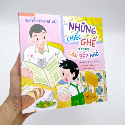 Những Chiếc Ghế Trong Căn Bếp Nhỏ