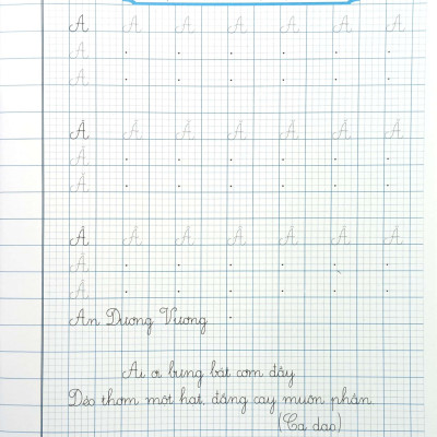 Vở Ô Li Theo Mẫu Chữ 3 - Tập 1 (Bám Sát SGK Chân Trời Sáng Tạo)