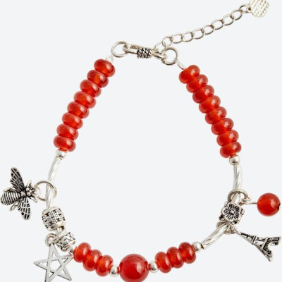 Vòng tay mã não đỏ charm ngôi sao Ngọc Quý Gemstones
