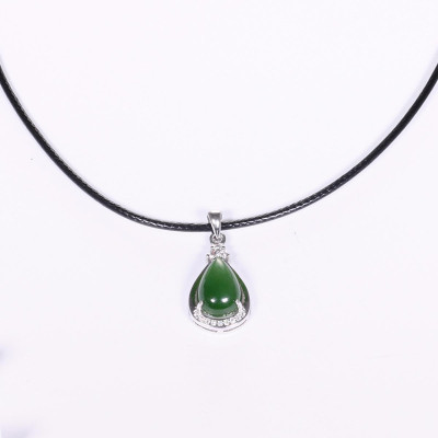 Mặt dây chuyền giọt nước đá ngọc bích mệnh hỏa, mộc - Ngọc Quý Gemstones