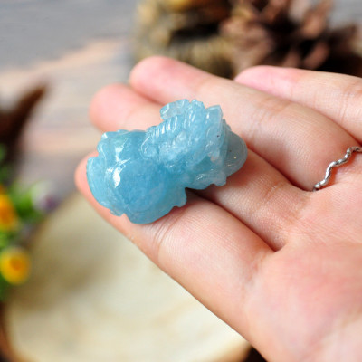 Vòng tay tỳ hưu Aquamarine tết dây