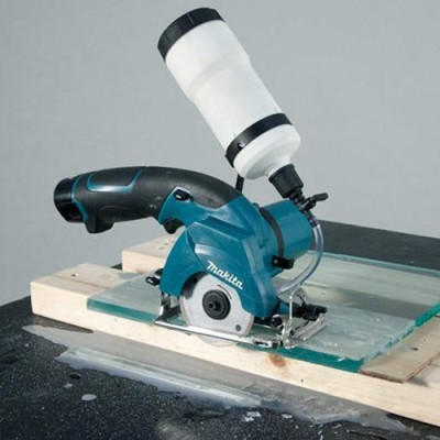 THÂN MÁY CẮT GẠCH PIN 10.8V 85MM MAKITA CC300DZ (KHÔNG KÈM PIN VÀ ĐẾ SẠC) - HÀNG CHÍNH HÃNG