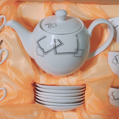 Bộ ấm chén pha trà kèm 7 đĩa sứ  camelia màu trắng hoa bạc - ANTH464