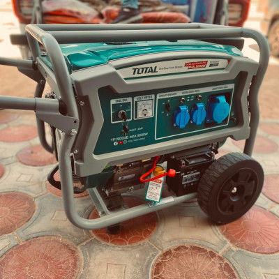 MÁY PHÁT ĐIỆN DÙNG XĂNG 9.0KW TOTAL TP190006 - HÀNG CHÍNH HÃNG
