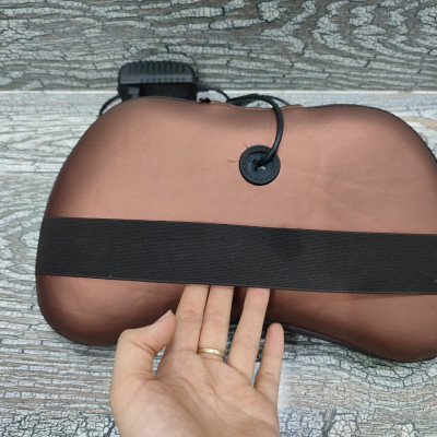 Gối massage cổ - Gối massage hồng ngoạị 8 bi Nhật bản, GM-500, Có đầu USB cắm cho ô tô, Sản phẩm chính hãng, BH 36 tháng