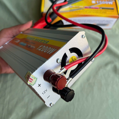 Kích Điện 12V lên 220V 1200W – Cao Cấp, Siêu Bền, Hiệu Quả Cho Phòng Khi Mất Điện
