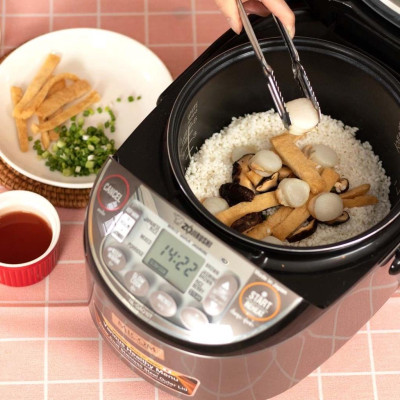 Nồi cơm điện tử Nhật Bản Zojirushi 1.8L NL-GAQ18V-BM, 820W, sản xuất tại Nhật, bảo hành 3 năm| HÀNG CHÍNH HÃNG