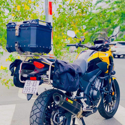 Thùng nhôm phía sau xe máy LS2