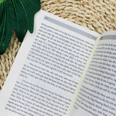 Sách Bộ Não Thứ Hai: Tương Lai Của Sự Kết Hợp Giữa Não Bộ Và Công Nghệ