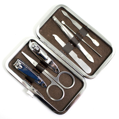 Bộ Cắt Bấm Móng Tay 7 Món Inox Full Box