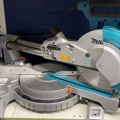 MÁY CẮT GÓC ĐA NĂNG 1430W 260MM MAKITA LS1018L - HÀNG CHÍNH HÃNG