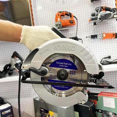 Máy cưa gỗ cầm tay chính hãng Kynko MIY- KD76 -185 # 6761 giá tốt