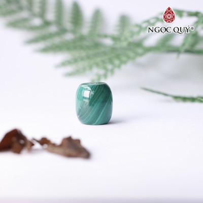 Mặt dây chuyền đá khổng tước 13x15mm mệnh hỏa mộc - Ngọc Quý Gemstones