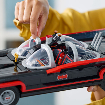 Đồ Chơi Lắp Ráp Xe Batmobile Huyền Thoại LEGO SUPERHEROES 76328 (1822 chi tiết)