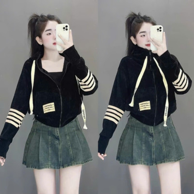 Áo khoác 6 túi nhung đôi sang trọng nữ Top Women Jachet