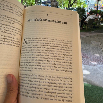 CÔNG NGHỆ BLOCKCHAIN VÀ CÁCH TRUNG QUỐC XÂY DỰNG CHUỖI CUNG ỨNG KỸ THUẬT SỐ TRONG MỘT THẾ GIỚI ZERO TRUST – Warwick Powell –  Lyceum - NXB Công Thương