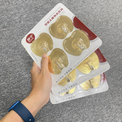 Set 4 móc dán tường NHÔM hình quả táo siêu dính, chịu lực tốt - giao màu ngẫu nhiên