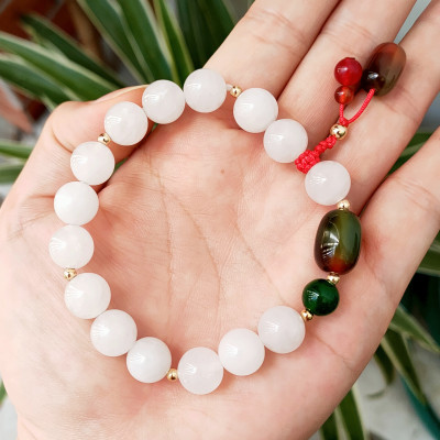 Vòng tay phong thủy đá mã não trắng mix lu thống dễ thương hút Tài Lộc May Mắn