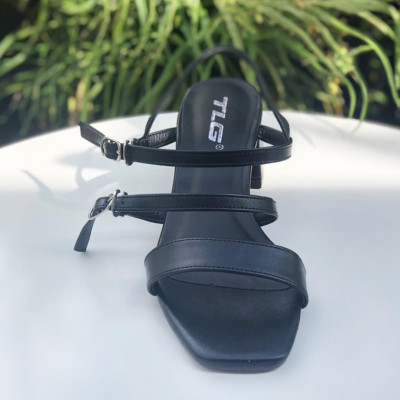 Sandal nữ 3 quai hot trend  trẻ trung năng động 21431