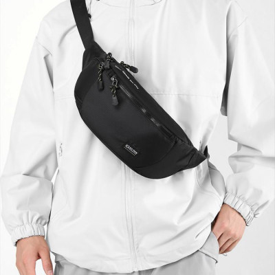 Túi đeo chéo nam phong cách mới  - BEE GEE DCN9432