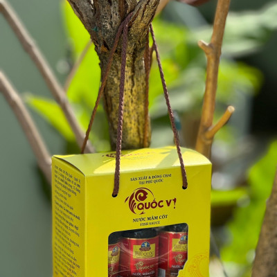 Hộp 6 Chai Nước Mắm Cốt Phú Quốc - Quốc Vị Độ Đạm 40N Chai Thủy Tinh 60ml Cá Cơm
