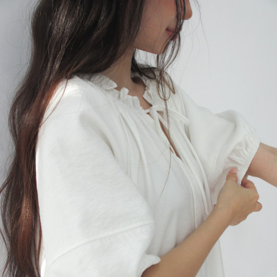 DOTTIE - Đầm dài cổ bèo cột nơ - Trắng - D0714