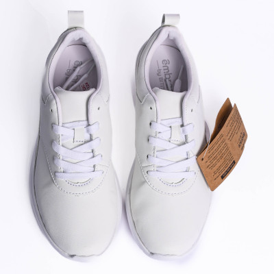 Giày thể thao Bitis Embace nữ (35-40)