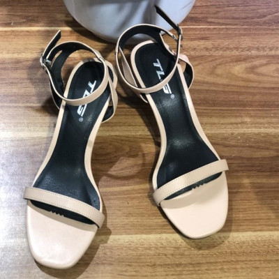 Sandal cao gót nữ quai ngang hot trend  trẻ trung 20824
